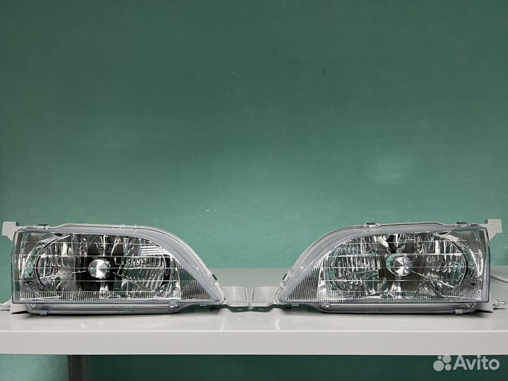 Фары Toyota Vista 40 HLL Качество