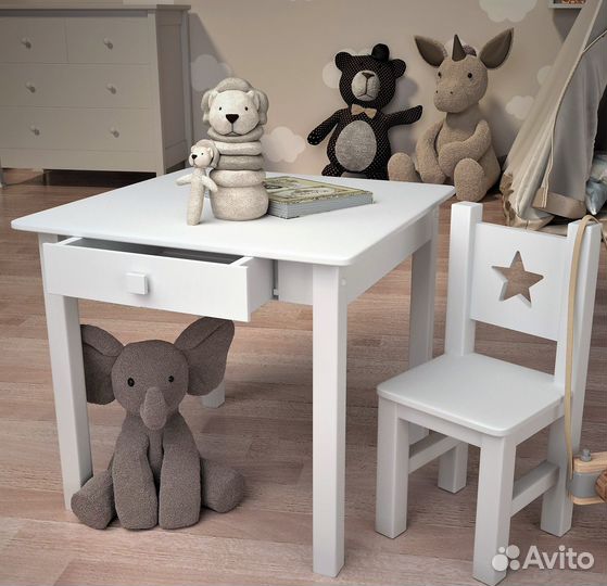 Детский столик и стульчик с ящиком