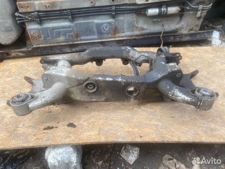 Балка подвески (подрамник) Bmw 7 седан 4.4 2002