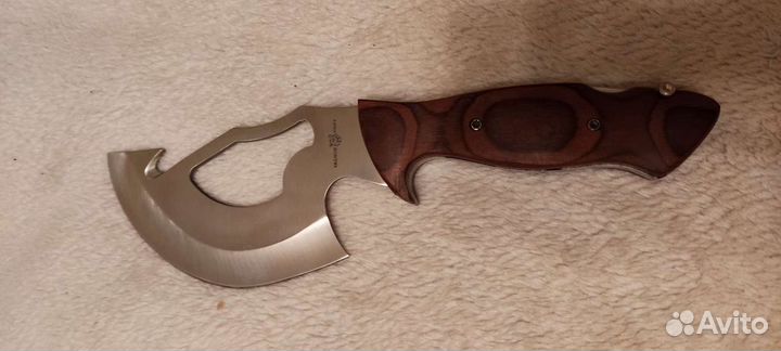 Нож туристический