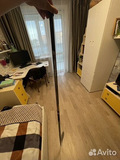 Клюшка хоккейная