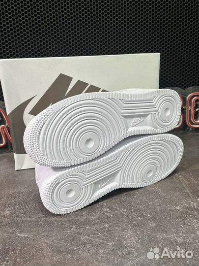 Кроссовки nike air force 1