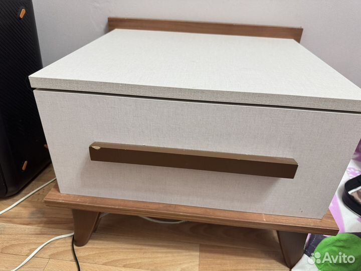 Тумба прикроватная бу