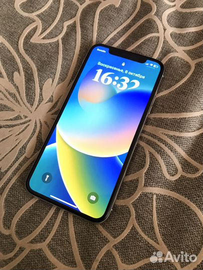 iPhone X, 64 ГБ