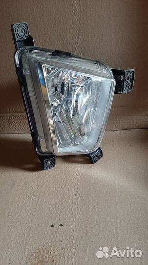 Противотуманная фара правая Хендай Крета