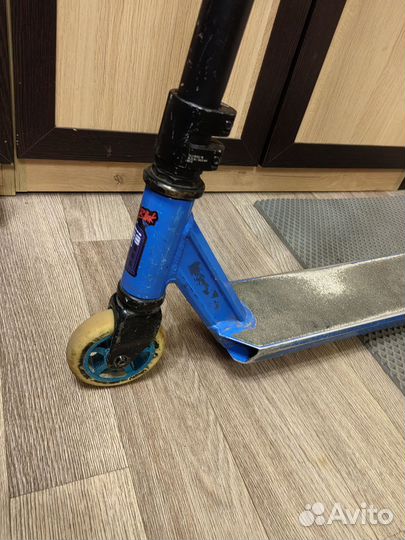 Трюковой самокат