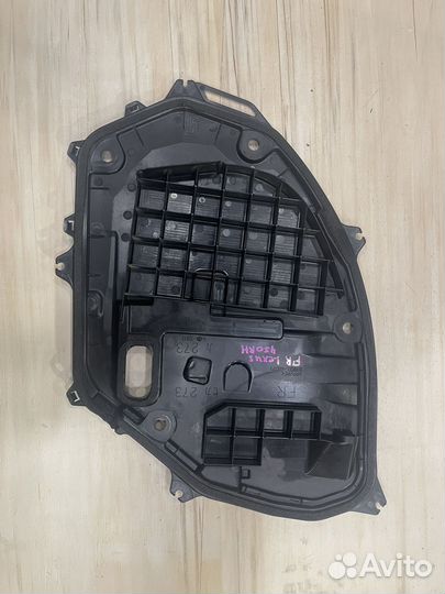 Заглушка двери передняя правая Lexus RX450h