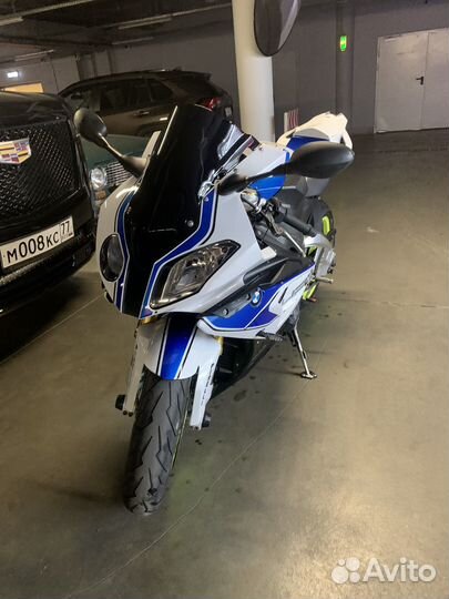 BMW S1000RR HP4