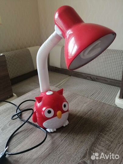 Лампа настольная