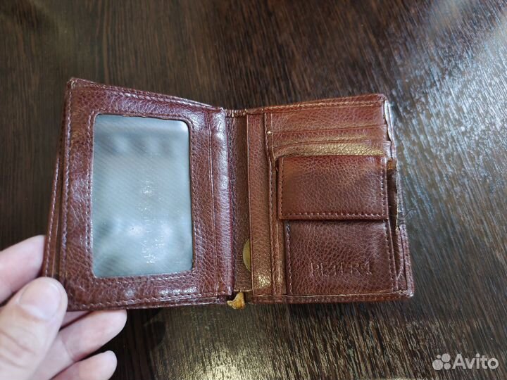 Бумужник кожаный