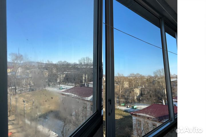 Мытье окон балконов клининг