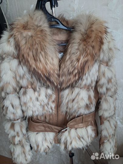 Продам куртку лиса