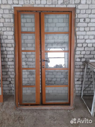 Дверь деревянная 235*140