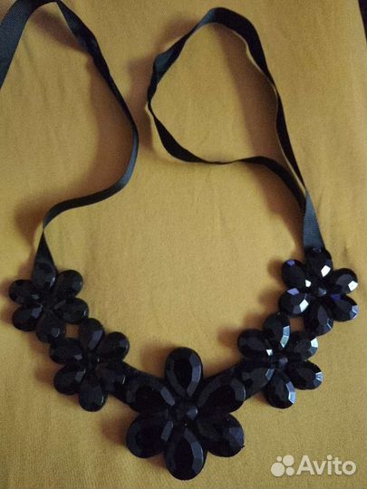 Бижутерия: бусы и браслет