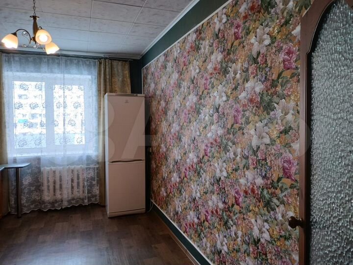 3-к. квартира, 90 м², 4/9 эт.