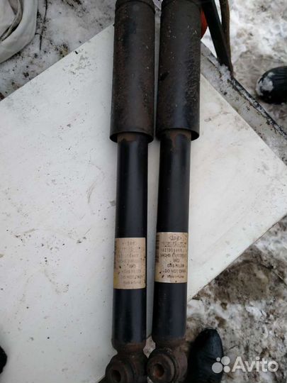 Амортизаторы задние Рено Флюенс 2012 г