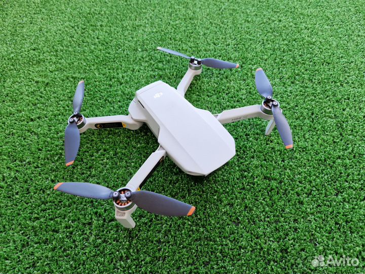 Квадрокоптер DJI Mini SE идеальное состояние