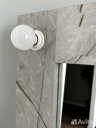 Зеркало с подсветкой