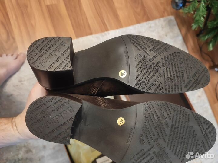 Новые женские зимние сапоги Baldinini 36