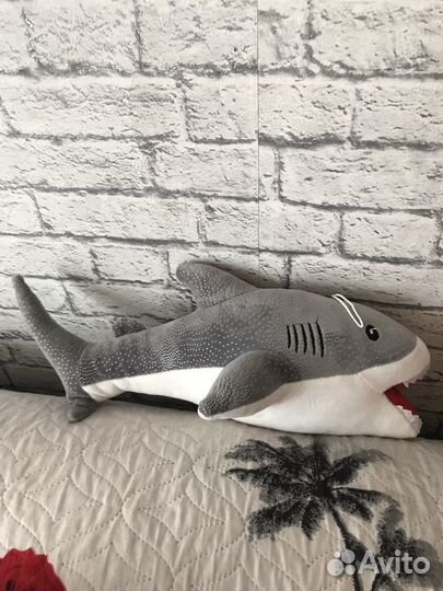Мягкая игрушка акула