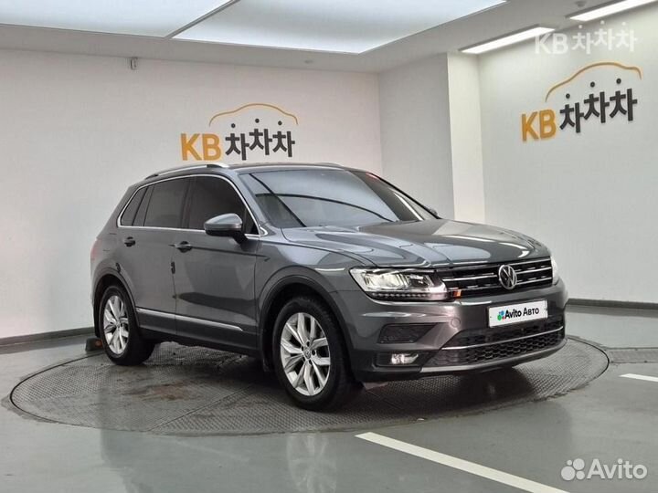 Volkswagen Tiguan 2.0 AMT, 2021, 110 000 км