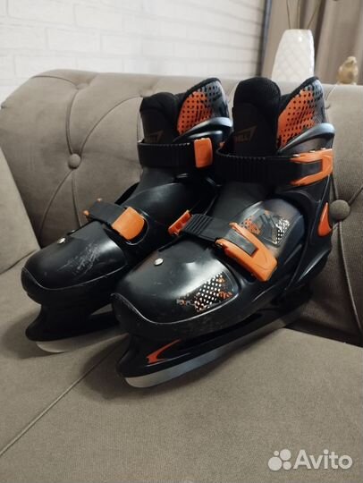 Коньки хоккейные 32-35