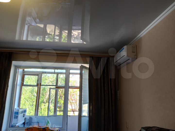 Комната 12 м² в 5-к., 3/5 эт.