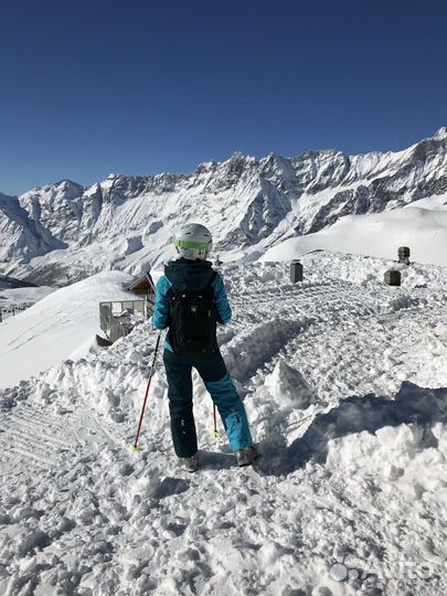 Горнолыжный комбинезон костюм