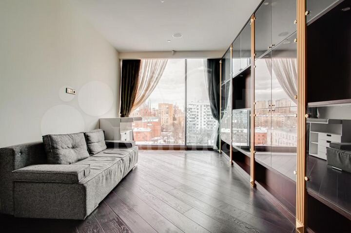 4-к. квартира, 211 м², 7/10 эт.