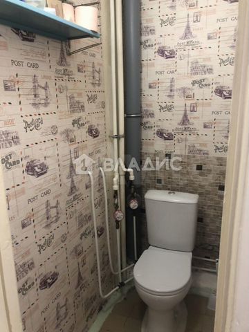 2-к. квартира, 54 м², 1/9 эт.