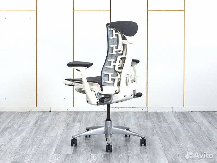 Компьютерное кресло Herman Miller Embody США