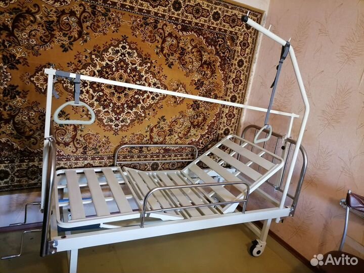 Кровать функциональная медицинская с дугой