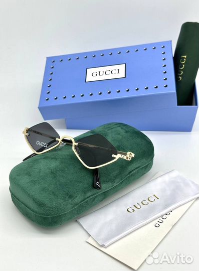 Солнцезащитные очки Gucci