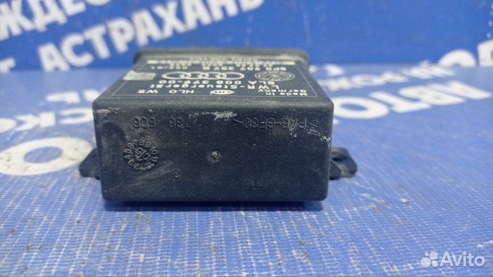 Блок управления светом Audi A6C6 седан ASN 2005