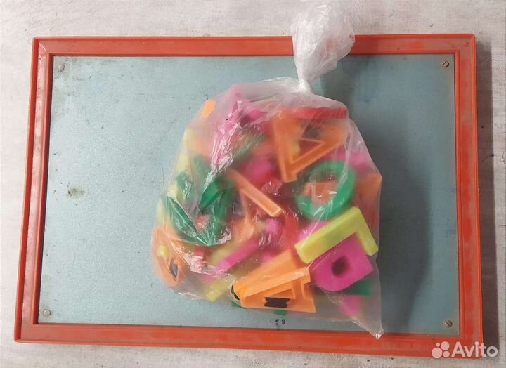 Магнитные буквы