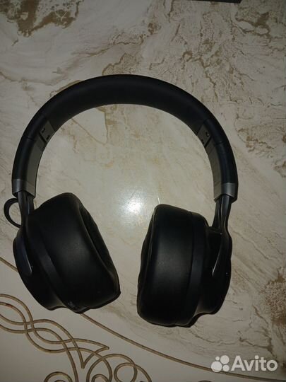 Беспроводные наушники