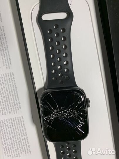 Часы apple watch se 44 mm nike