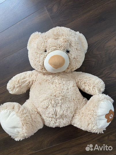 Плюшевый медведь