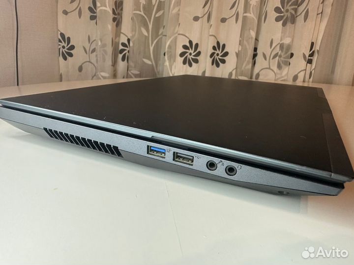 Игровой Hasee i5 RTX2060 17.3'' 120Hz