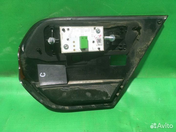 Фонарь в крышку багажника задний левый Jaguar Xf