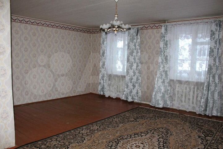 Дом 276 м² на участке 11 сот.