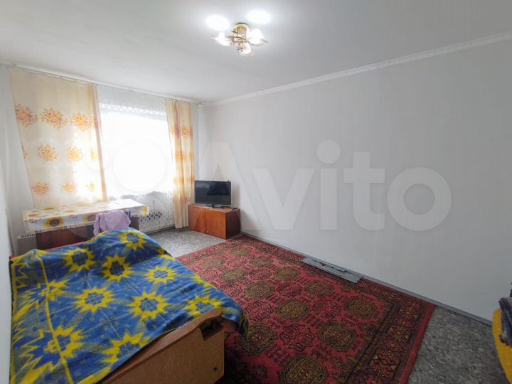 2-к. квартира, 50 м², 10/10 эт.