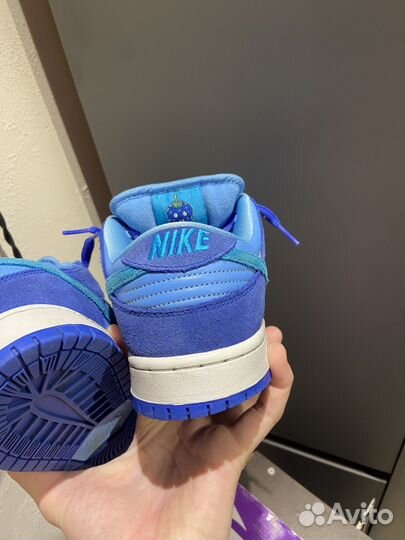 Nike SB dunk low blue raspberry оригинал