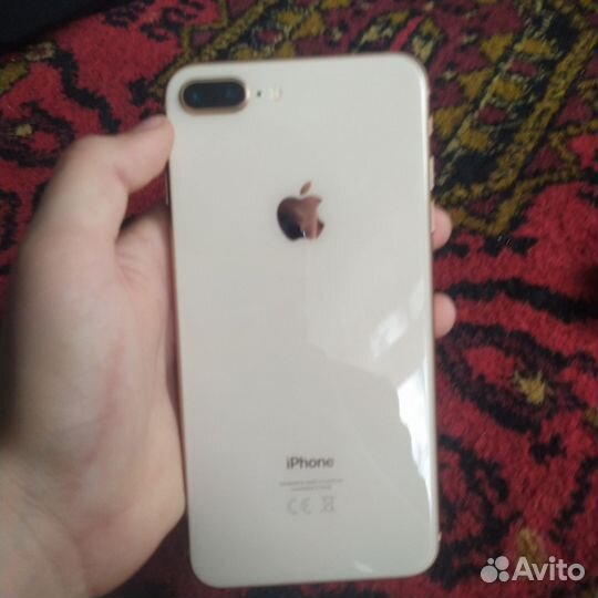 iPhone 8 Plus, 64 ГБ