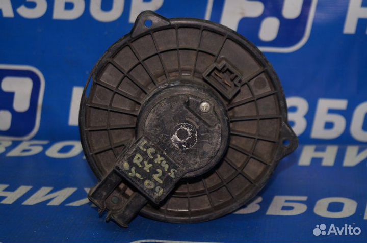 Моторчик печки Lexus Rx 300/330/350/400H XU30