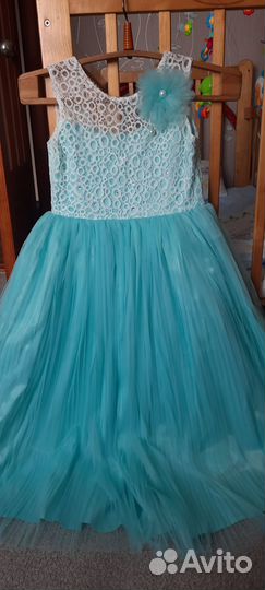Нарядное платье для девочки 122 128