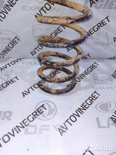 Пружина задняя Renault Logan