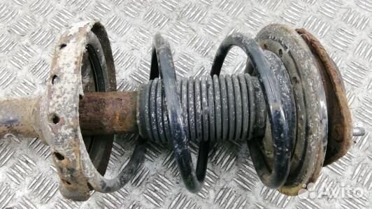 Стойка передняя правая subaru outback 3 (84X10N501)