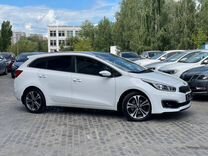 Kia Ceed 1.6 AT, 2014, 62 800 км, с пробегом, цена 950 000 руб.