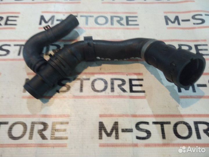 Патрубок дополнительной помпы Volkswagen Golf 1K